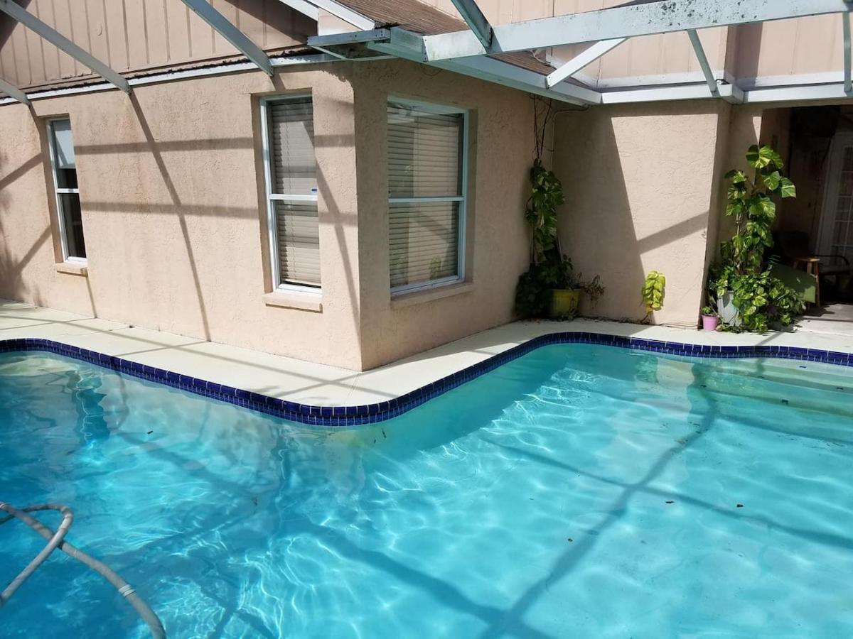 Cozy And Conveniently Located Pool Home With Free Wifi Тампа Екстер'єр фото